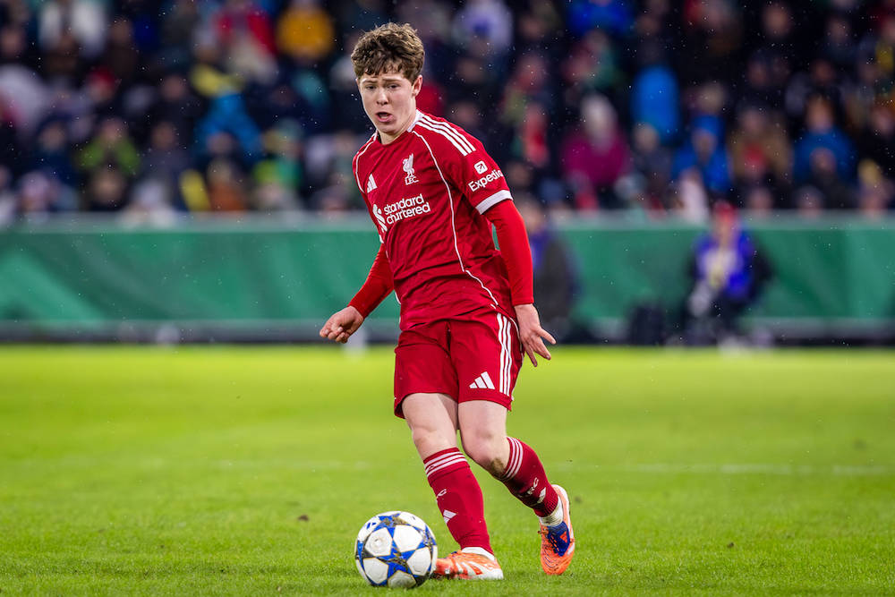 U18-kaptenen skriver proffskontrakt